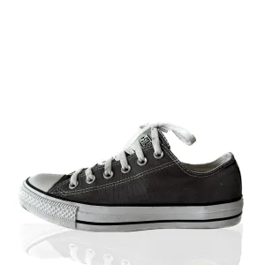 Converse All Stars Chuck Taylor Low Top Canvas Sneaker