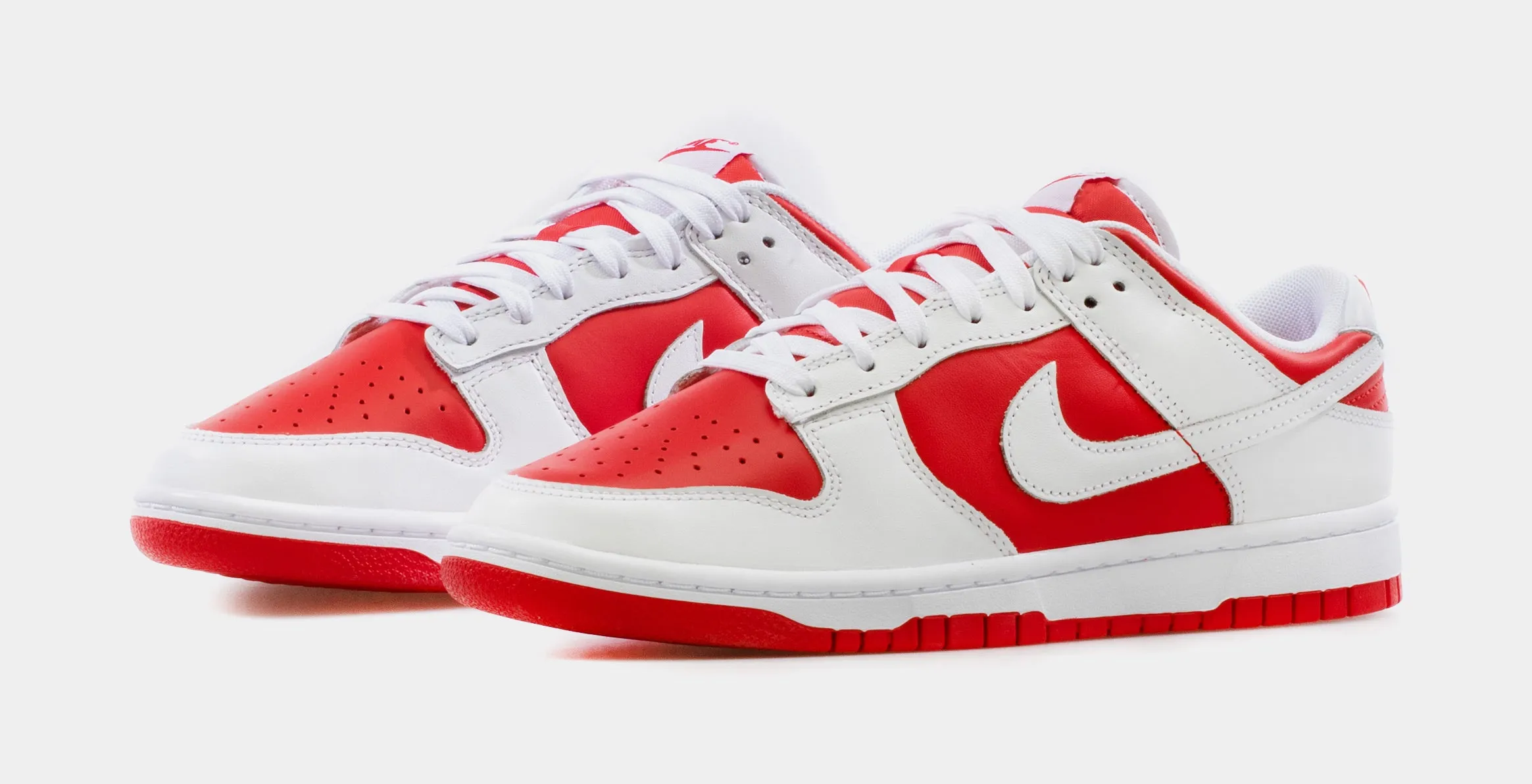 Dunk Low Mens Lifestyle Shoes (Champion Red)