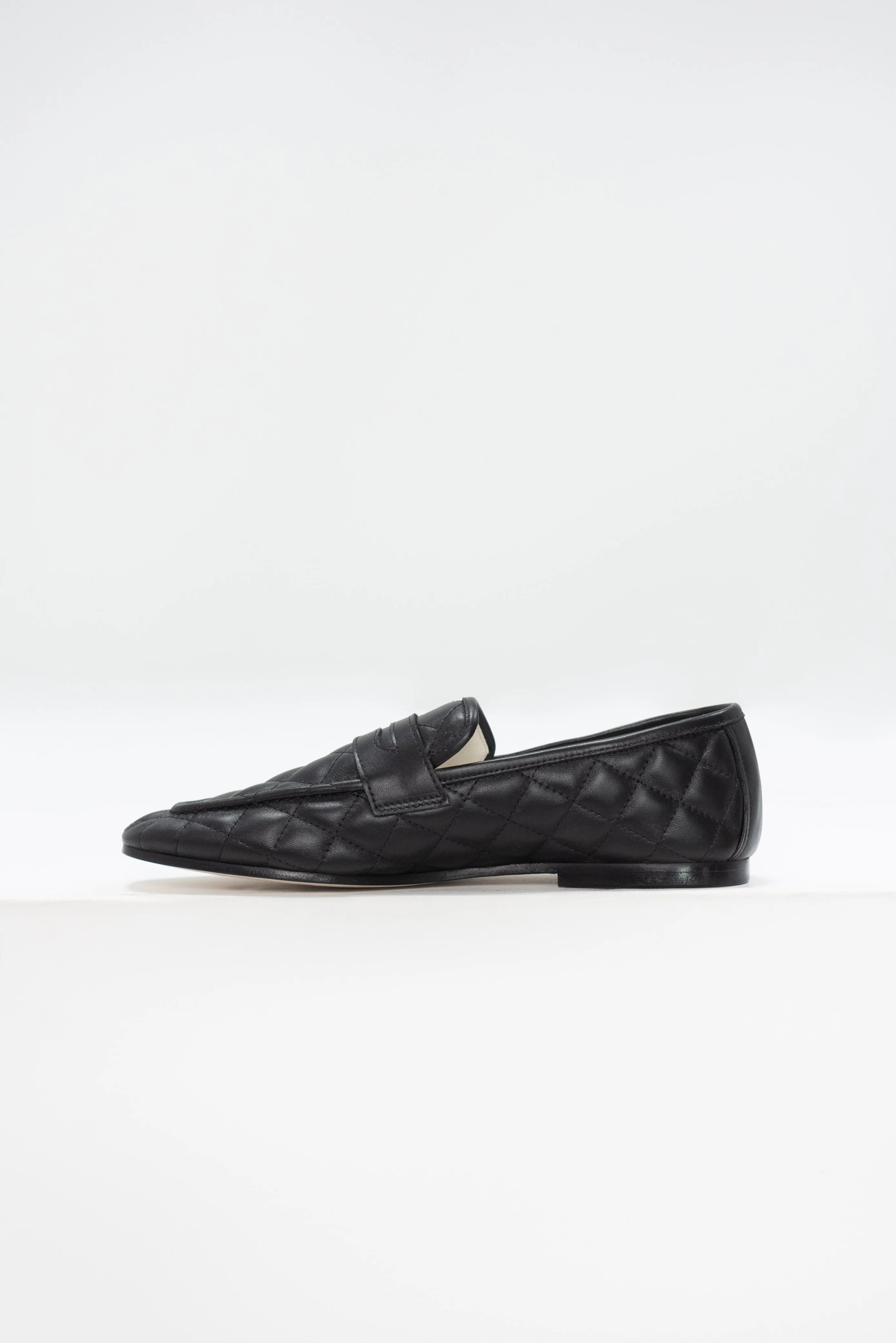 Essenziale Classic Loafer, Quilted Black