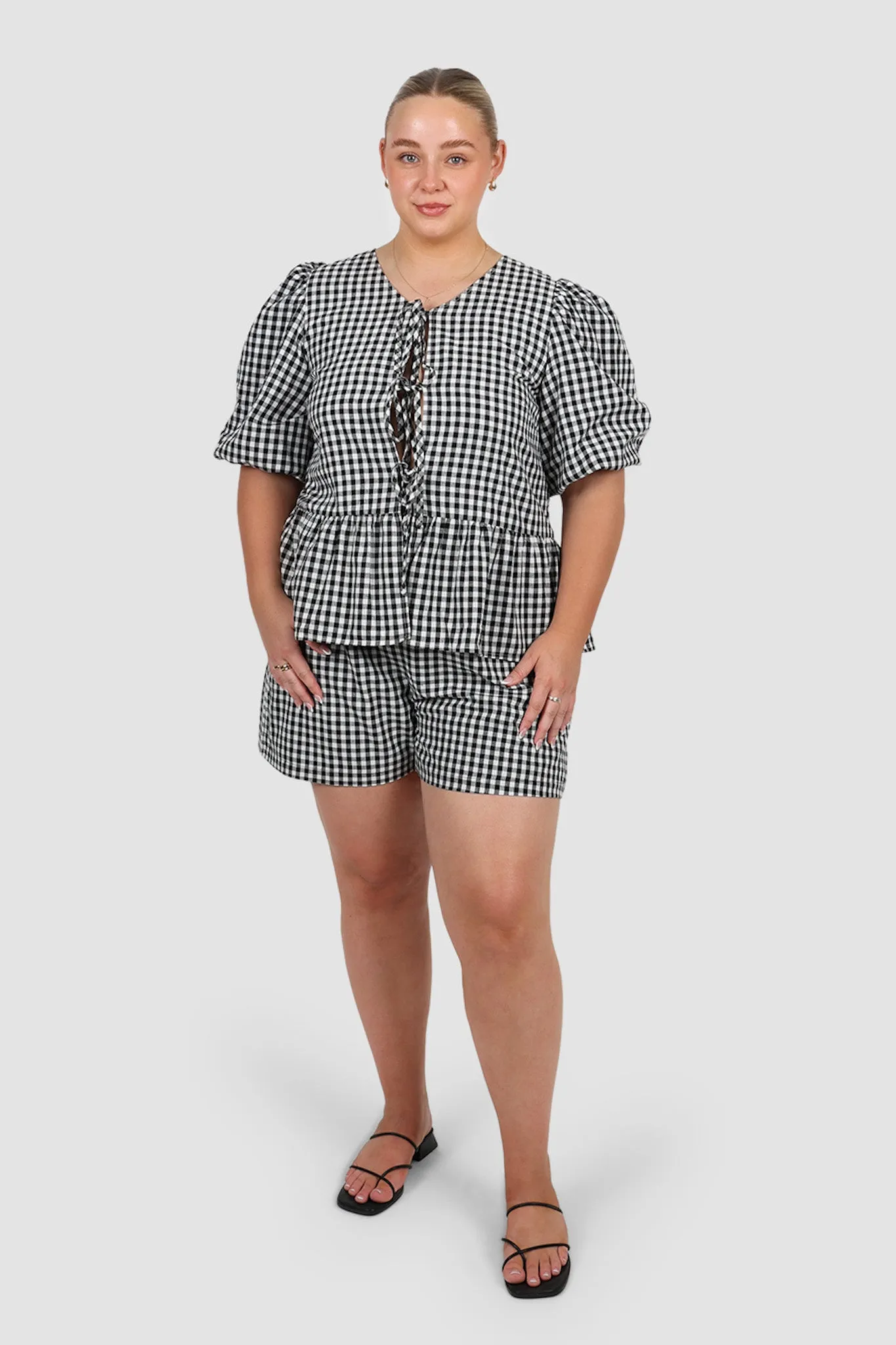 FAWN TOP B&W GINGHAM