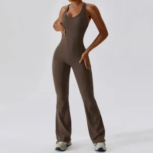 Maren – Body-contouring design – One-piece outfit