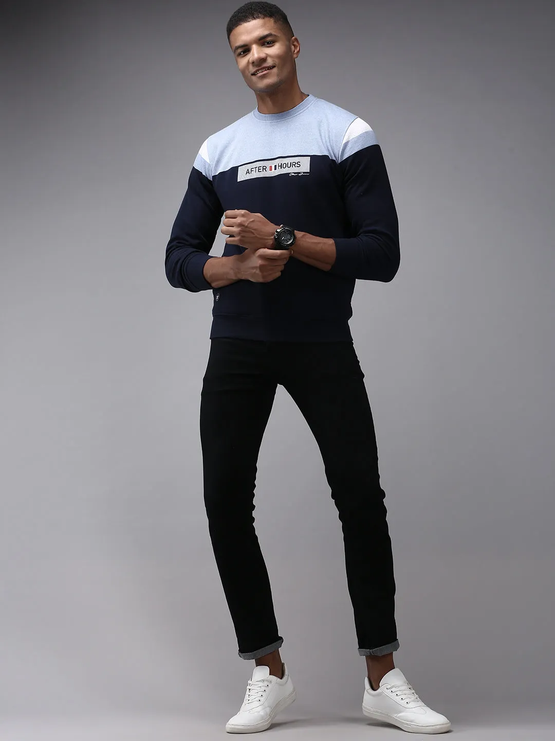 Men Blue Colourblock Sweatshirt