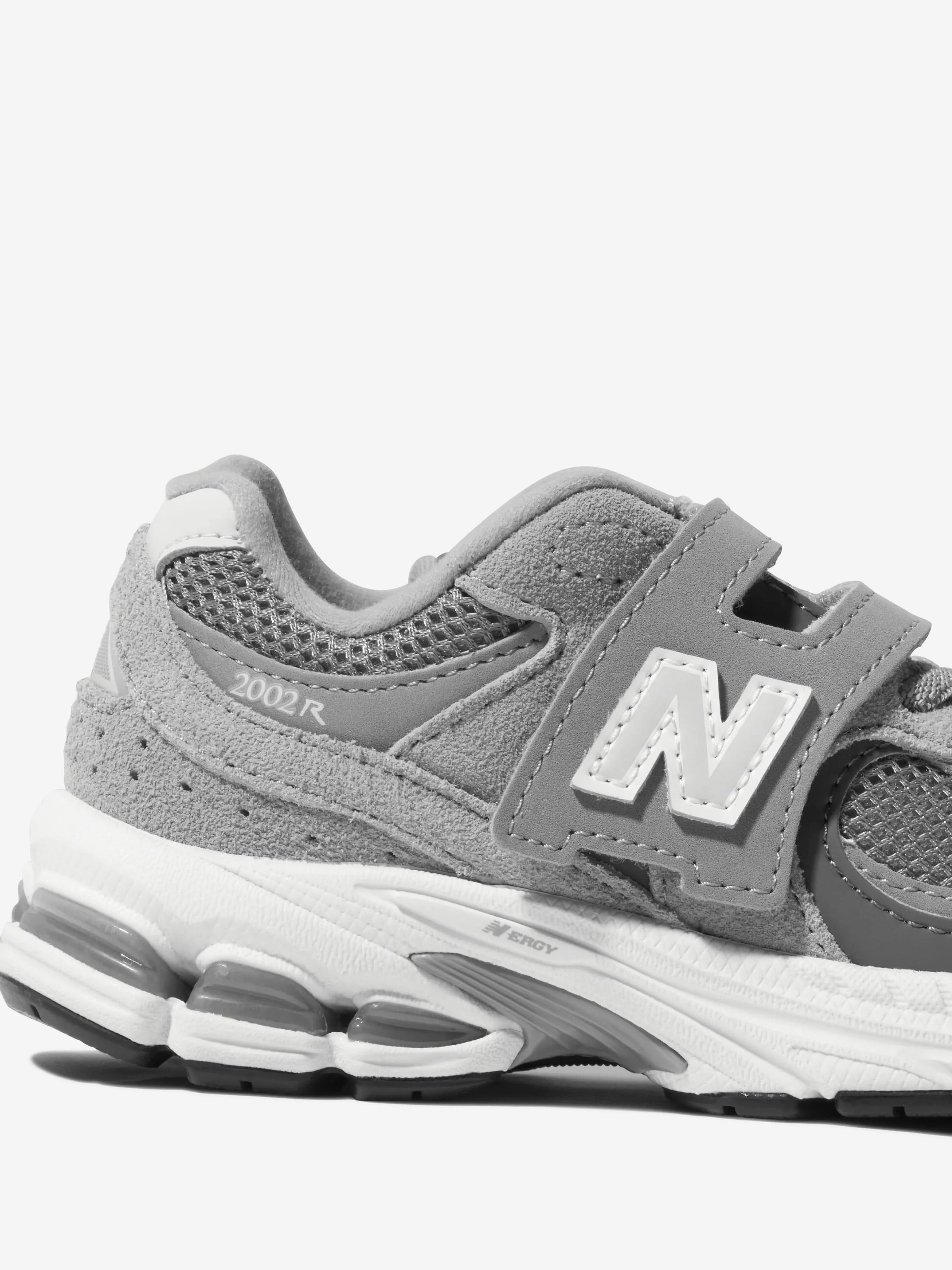 New Balance Kids 2002 Trainers in Grey