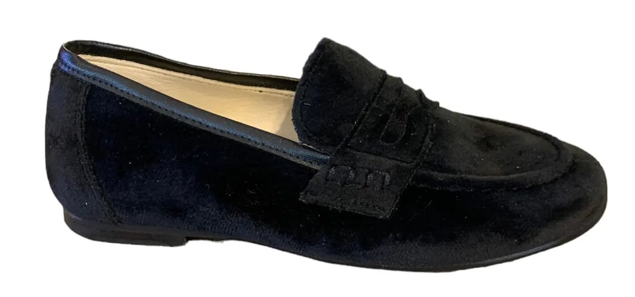 Shawn & Jeffery Black Velvet Classic Leather Loafer