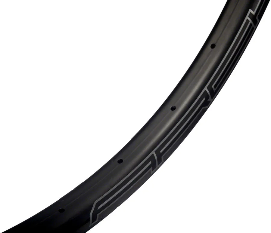 Stan's No Tubes Arch CB7 Rim