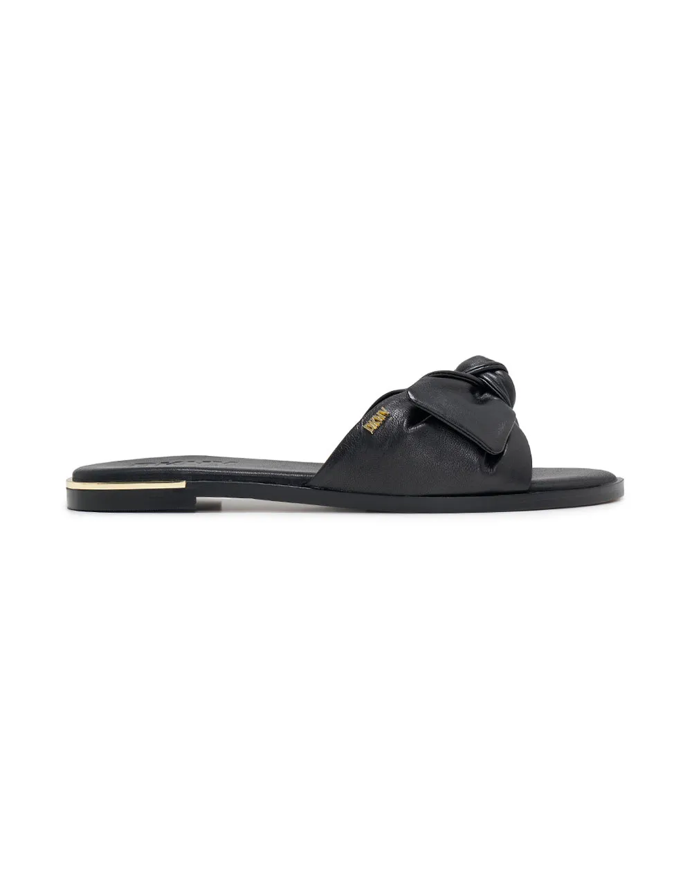 Walta Flat Sandal